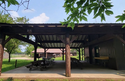 Orange Prairie Cottage | Cozy Easy Going Getaway at Prairie Stables 5