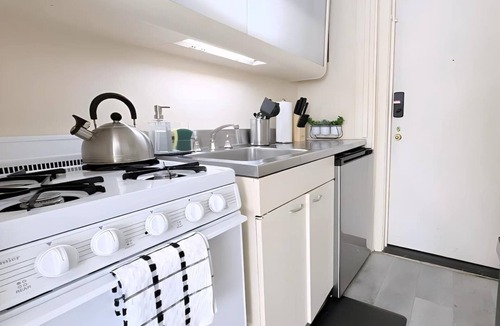 Gold Coast Apartment | Cozy Gold Coast Studio Stay