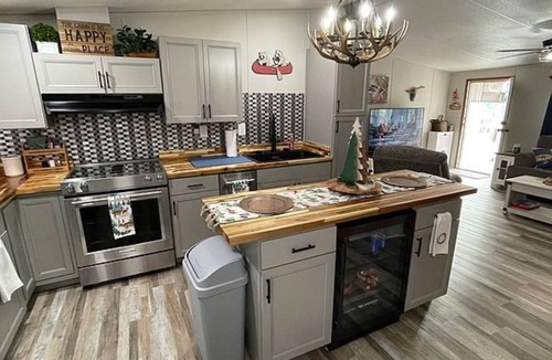 Cedar Bluff House | Cozy hideaway on Weiss Lake with private dock and kayaks!