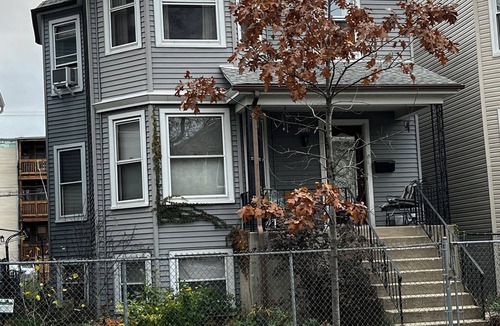 Irving Park Apartment | Cozy, Natural Albany Park Apartment