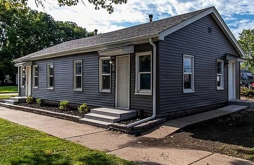 Rock Island House | Cozy one bedroom close to downtown IA and IL with no cleaning fee!