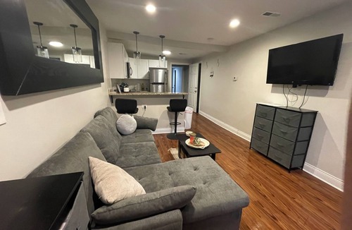 Heart of Chicago Apartment | Cozy Pilsen Apartment