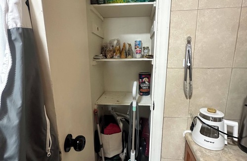 Bensonhurst Apartment | Cozy studio with WiFi and AC in Brooklyn just steps from N train