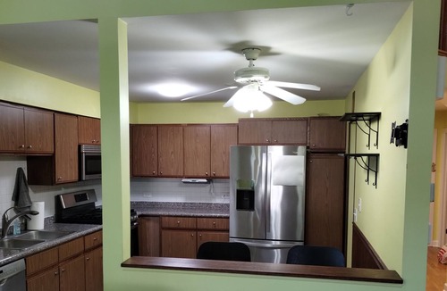 Wheeling House | Cozy townhouse with Home feeling, 2 floors, 2 bedrooms 1.1 bath attached garage.