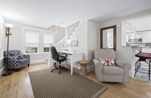 Ogunquit House | Cute and Cozy Cape in the Heart of Ogunquit Center