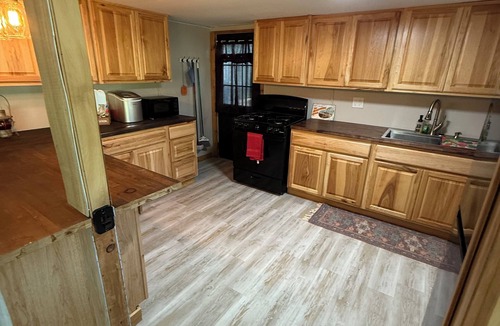 Mozier Cabin | Dave’s River House