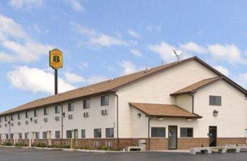 Le Roy Hotel | Days Inn by Wyndham le Roy/Bloomington Southeast