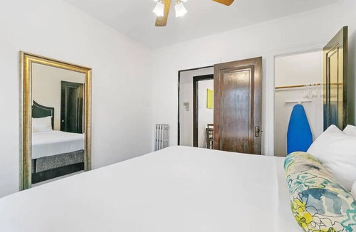 North Center Apartment | Decorated 1BR Apt, Natural Light, Comfy King Beds