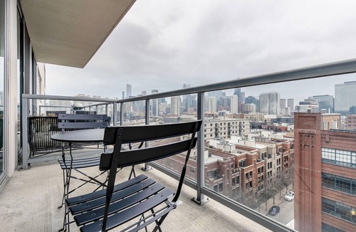 River West Apartment | Delightful River West 2BR w/Gym & Firepits, nr L Stop, by Blueground