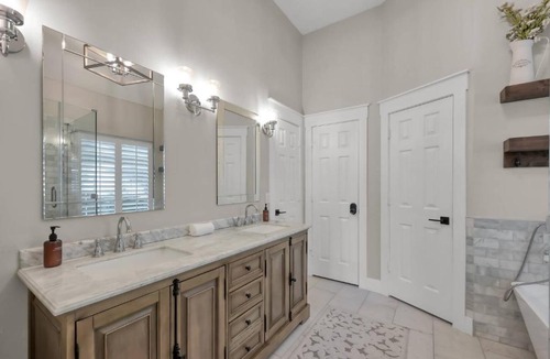 College Park House | Delta Mill Circle