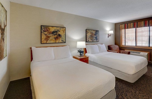 Quincy Hotel | Deluxe 2 Double, Stoney Creek Quincy, 2 Pools, Free Parking | 4 Units