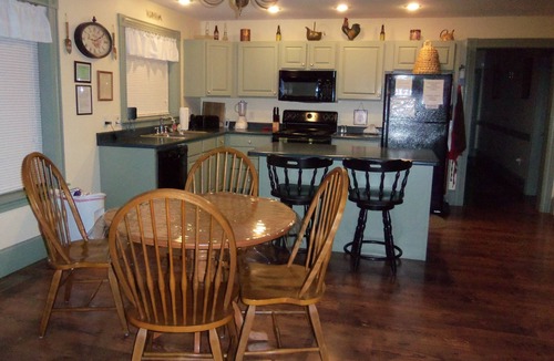 Nauvoo House | Deseret Heritage Manor, 2040 Knight Street, Nauvoo IL