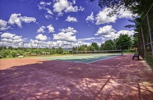 Davis Condo | DF109- Centrally located in Canaan Valley! Pool!