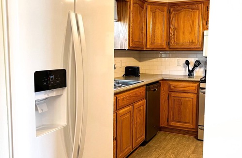 Decatur House | Discover Decatur in this 3 BR 2 BA Weekend Getaway
