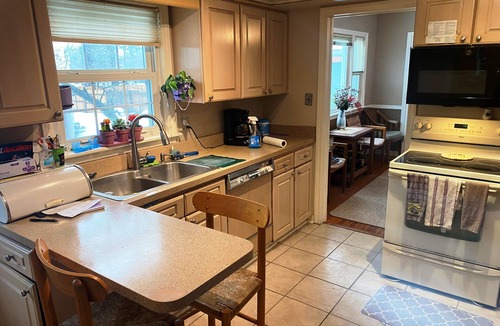 Wheaton House | Discover Wheaton's charm.