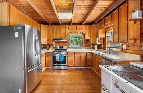 Baker Ski Chalet | Dog Friendly with Fire Pit and Yard by the River