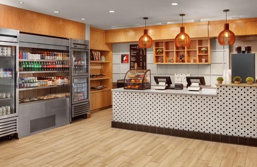 Gayborhood Hotel | DoubleTree by Hilton Hotel Philadelphia Center City