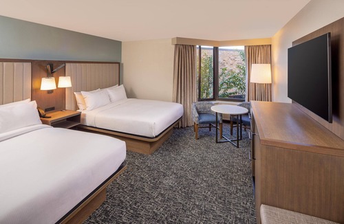 Jackson Hotel | DoubleTree by Hilton Hotel Jackson