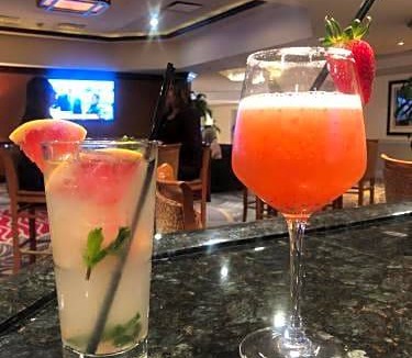 Naperville Hotel | DoubleTree by Hilton Lisle Naperville
