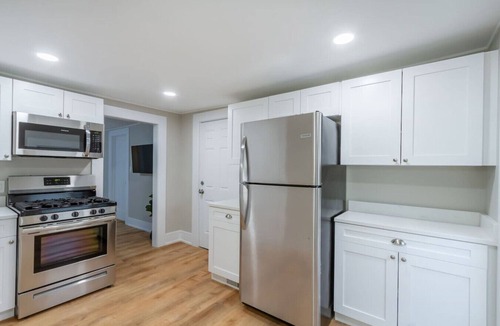 Geneva Apartment | Downtown Geneva 2nd Floor Condo