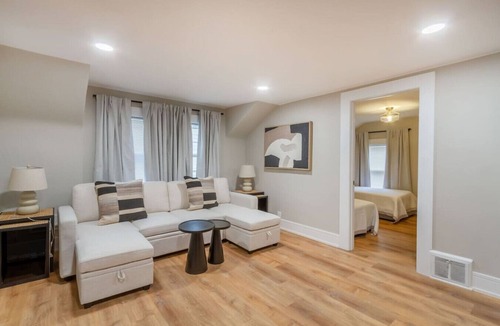 Geneva Apartment | Downtown Geneva 2nd Floor Condo