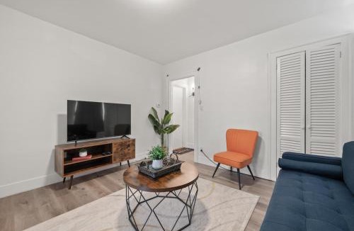 Hartford Apartment | Downtown Hartford 2BR Family Pet Friendly