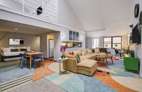 Printers Row Apartment | DOWNTOWN PENTHOUSE Vintage Loft #4 +private balcony & gym