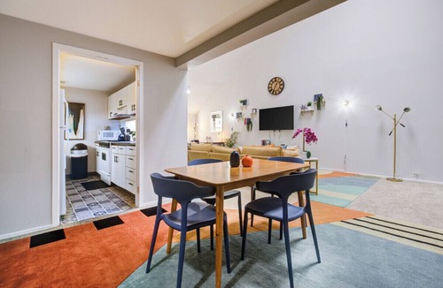 Printers Row Apartment | DOWNTOWN PENTHOUSE Vintage Loft #4 +private balcony & gym