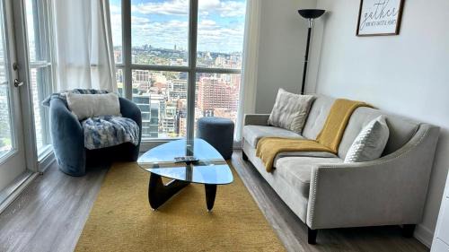 CityPlace Apartment | Downtown Toronto luxury condos