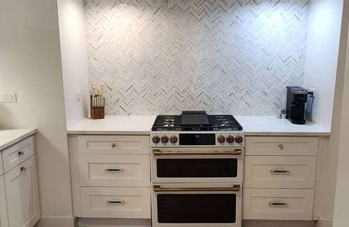 Homewood House | Dream Stay - Modern Bungalow Near Downtown
