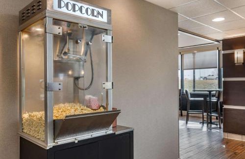 Champaign Hotel | Drury Inn & Suites Champaign