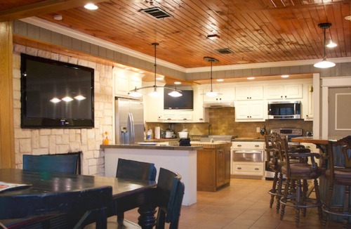 Denison Cabin | Duplex Style Cabin on Lake Texoma: Cabin 210