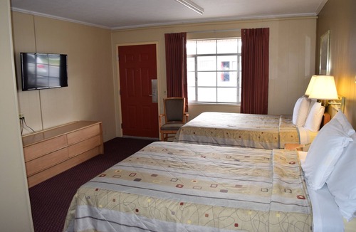 Taylorville Hotel | Economy Inn