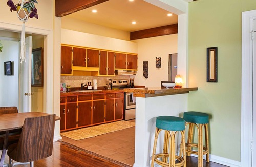 Crestline Heights House | Eden Brae - Birmingham s Premier Retreat