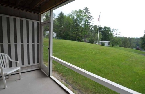 Wolfeboro Apartment | Efficiency 4-Piping Rock Resort
