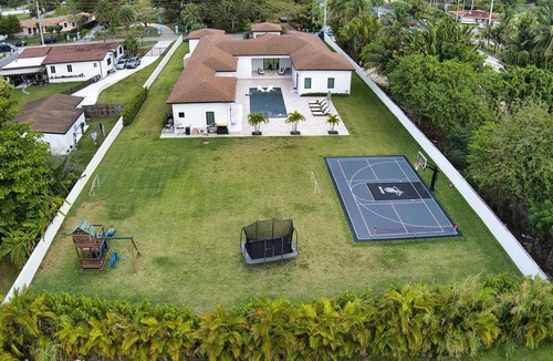 Ludlam House | El Castillito