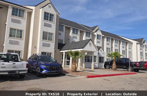 Biggs Field Hotel | El Paso Inn