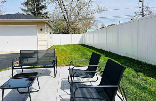 Elmhurst House | Elegant Haven: 4BR/3BA Retreat