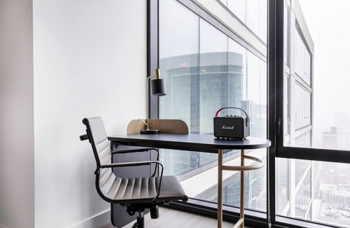 South Loop Apartment | Elegant South Loop 1BR w/Pool, BBQ & Gym, nr Grant Park, by Blueground