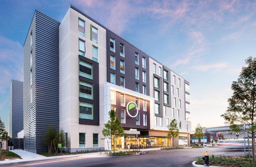 D Street - West Broadway Hotel | Element by Marriott Boston Seaport District