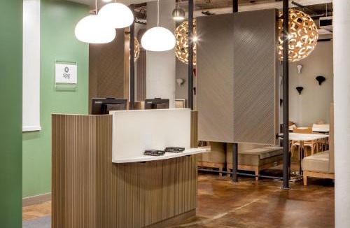 Moline Hotel | Element Moline