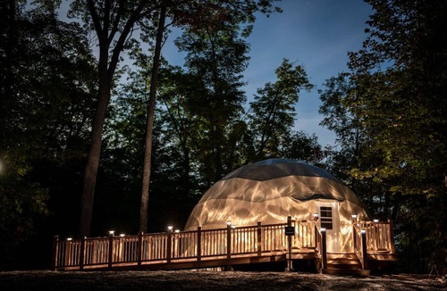 Algonquin Highlands Cabin | Enchanted Eight at Dimensions | Cabin Eight