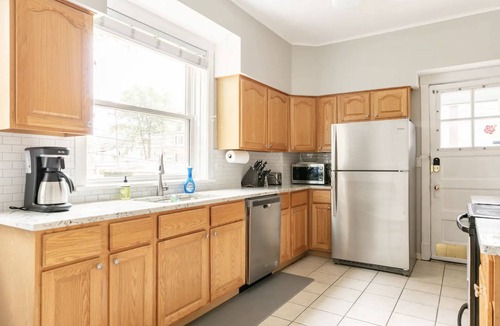 South Evanston House | Entire 2-flat Available- Rent both apartments!