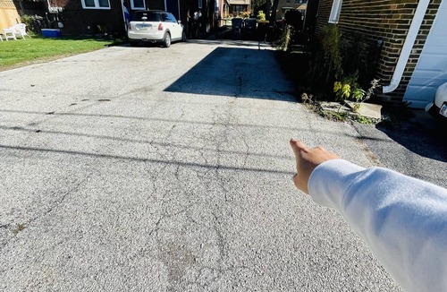 Waukegan House | Entire 3 Bedroom Cozy Unit
