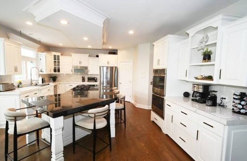 Geneva House | Executive Home with Luxurious amerities