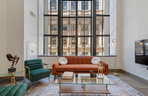 Downtown Chicago Apartment | Experience Downtown Chicago at Millennium - Luxury Apartments in The Loop