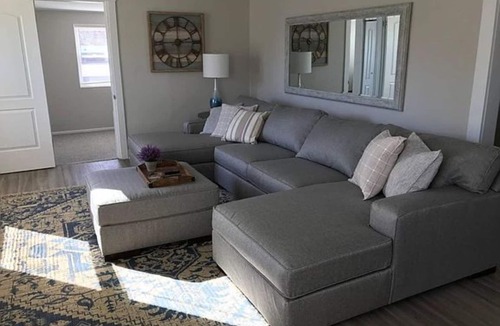 Libertyville Apartment | Explore Downtown Libertyville on Foot