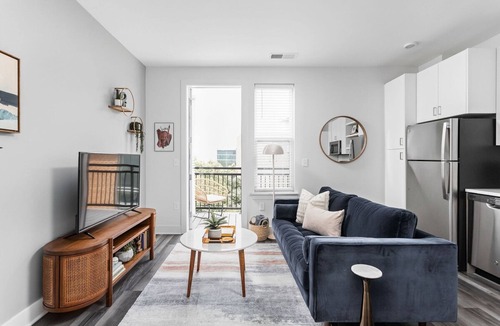 Cole-Noble District Apartment | Explore Indy From an Urban Cozysuites Oasis