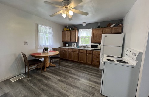 Equality House | Explore the Shawnee National Forest-reserve the SHAWNEE HIDEAWAY