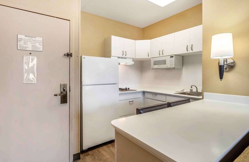Vernon Hills Hotel | Extended Stay America Select Suites Chicago Vernon Hills Lin